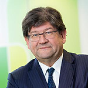 Herr Dr. Stefan Zapotocky