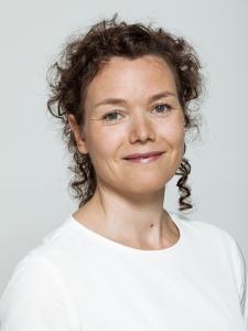 Frau Marianne Kögel