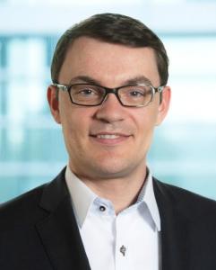 Herr Dr Frank Hermann