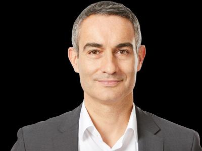 Herr César Flores Rodríguez