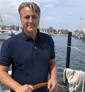 Herr Dr. Jens Gerhardt