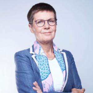 Frau Elke Knig