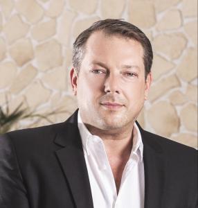 Herr Günter Köstenberger
